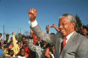 Lee más sobre el artículo Nelson Mandela trabajador incansable por la convivencia